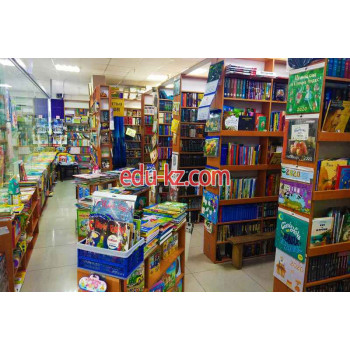 Книжный магазин Книжный дворик у Гены - на портале kreativby.su